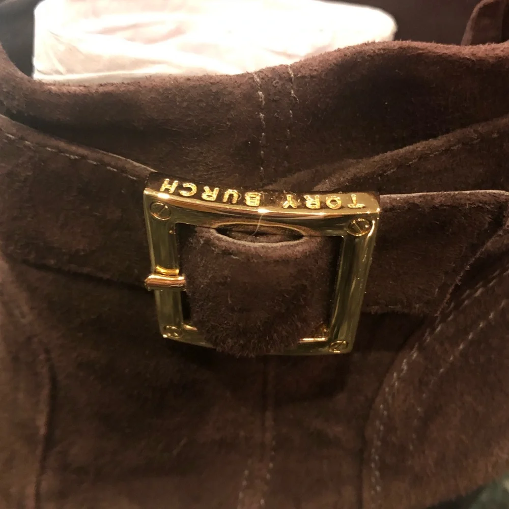 HP! Tory Burch booties in Coconut brown suede and gold buckles. Size 8.5.